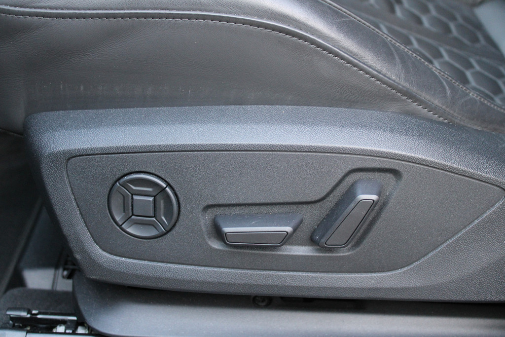 43239592-19.jpg
