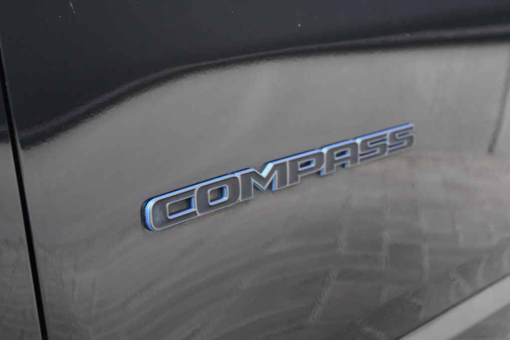 47162508-47.jpg